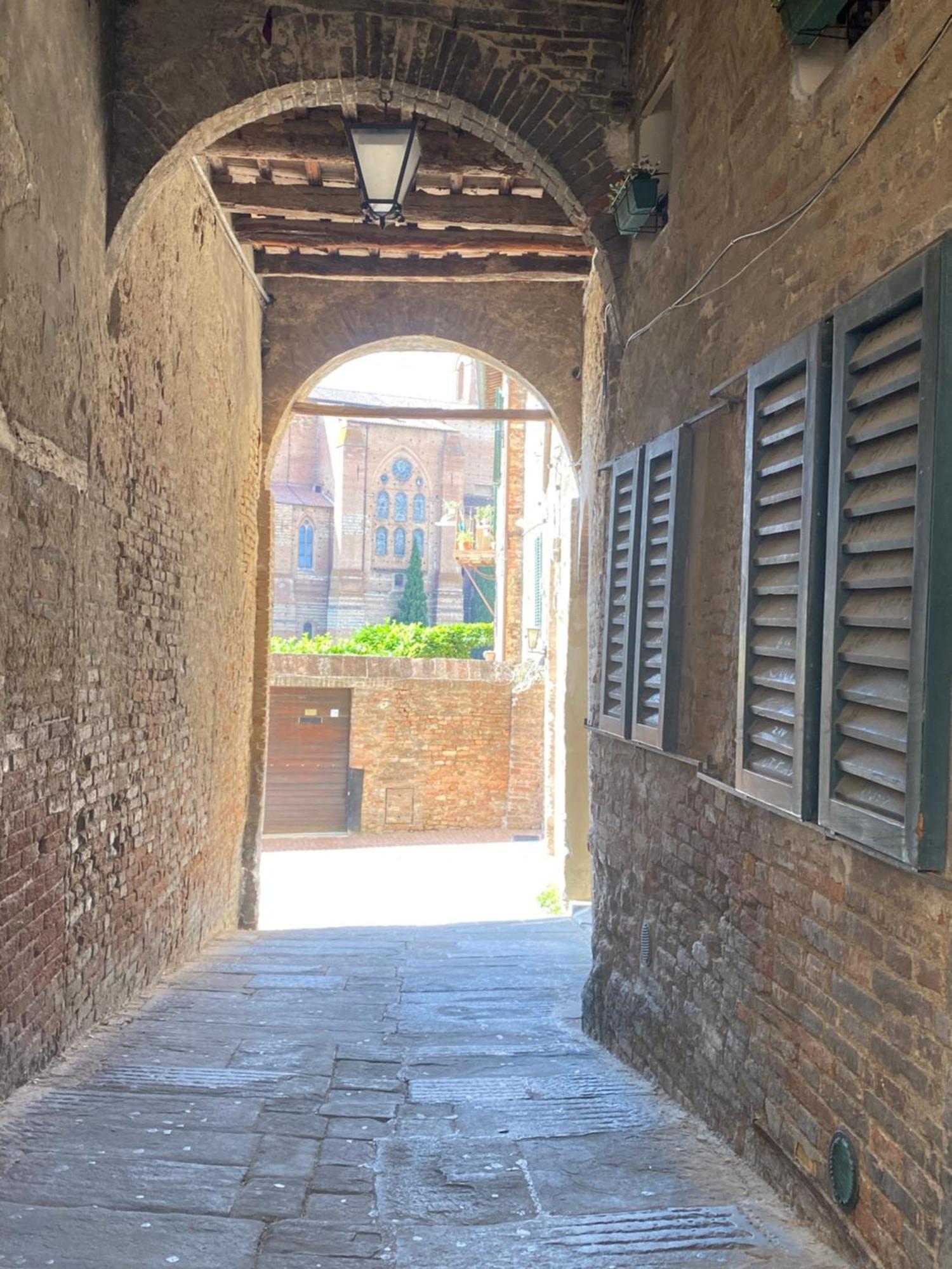 Loft Vicolo Di Vallepiatta 2 Min Piazza Del Campo Con Parcheggio Сиена Экстерьер фото